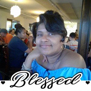 Meet your Posher, Iria